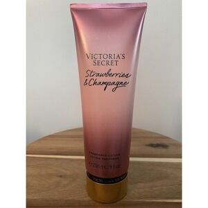 Victoria's Secret Strawberries & Champagne Body Lotion 8 Fl Oz Full Size New